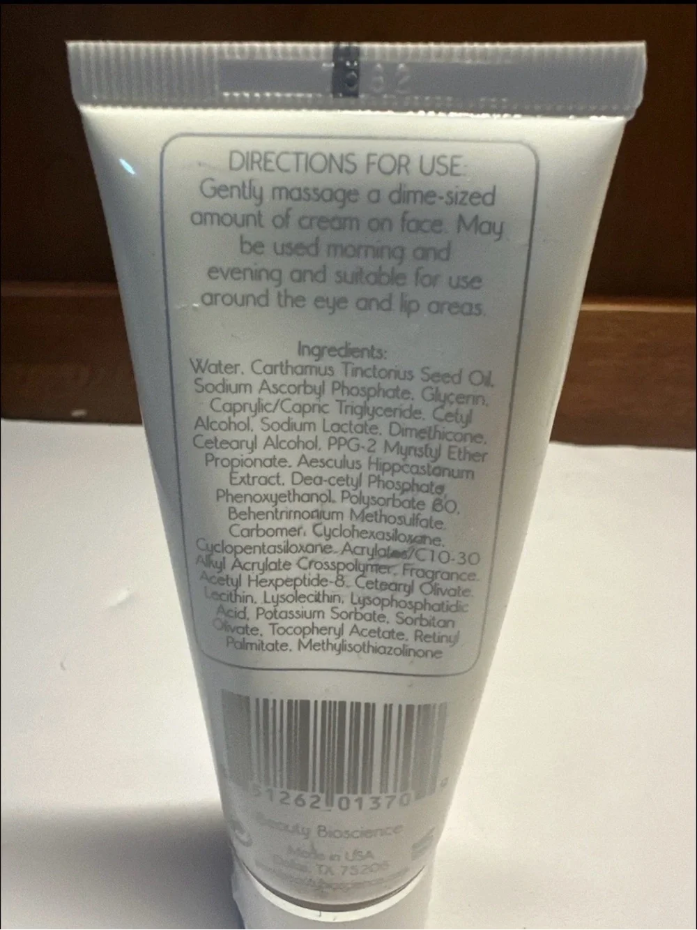 White Ultimate Moisturizing Cream